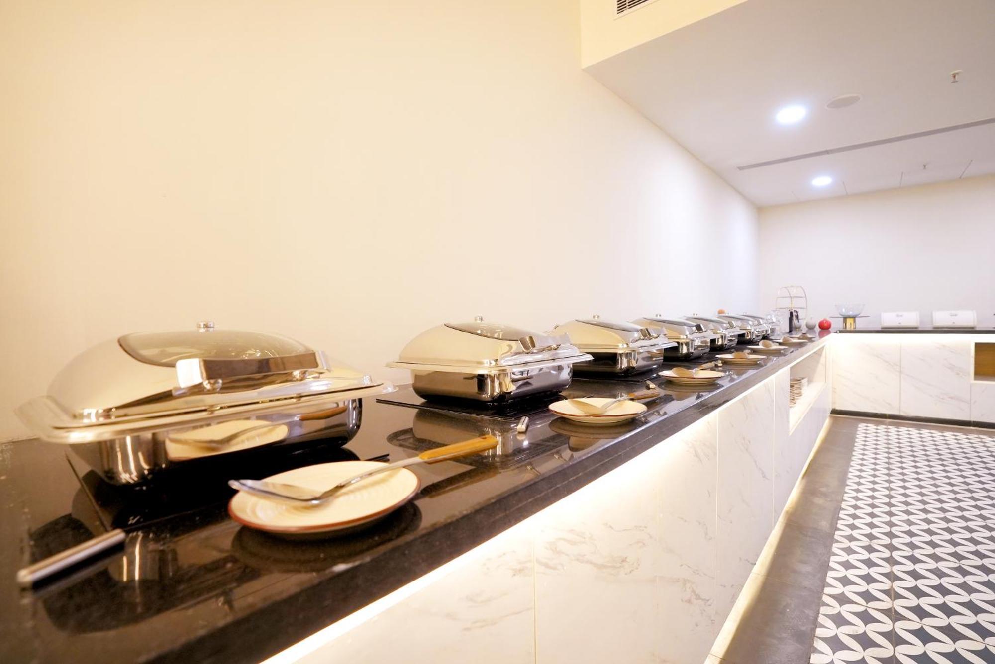 Hotel Limon & Banquet Sector 29, Γκουργκάον Εξωτερικό φωτογραφία