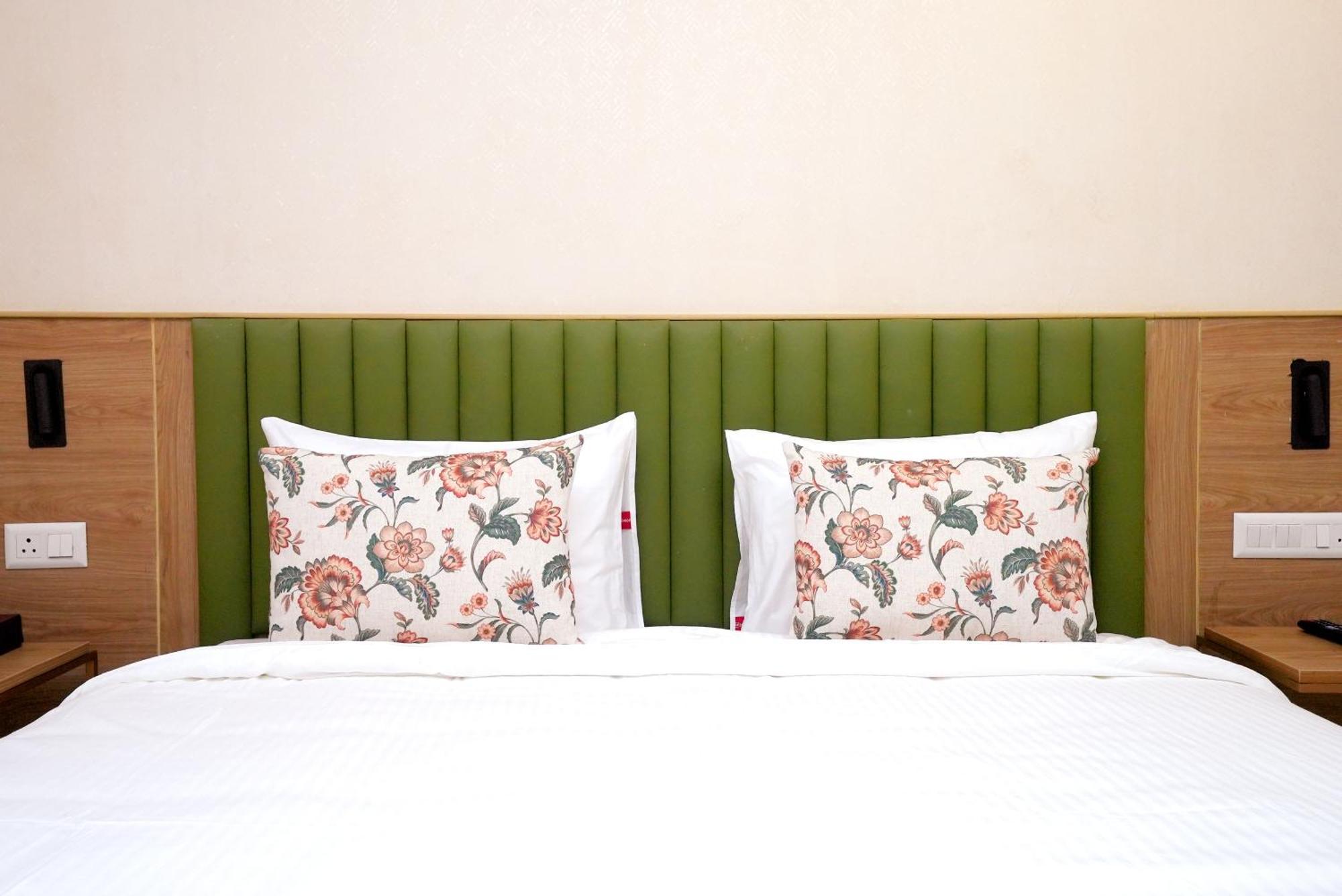 Hotel Limon & Banquet Sector 29, Γκουργκάον Εξωτερικό φωτογραφία